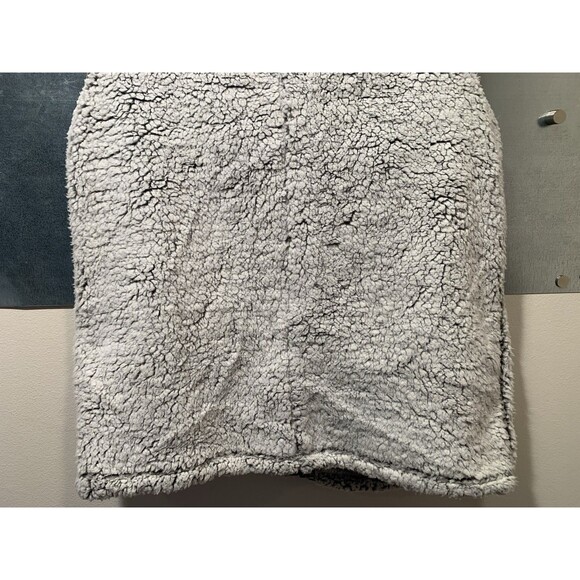 Alabama Crimson Tide Embroidered Elephant Small Sherpa Supersoft Zip Up Vest. - Picture 14 of 16